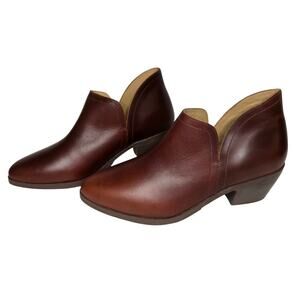 Nisolo Mia Everyday Ankle Bootie in Auburn Size 9 NIB Slip On